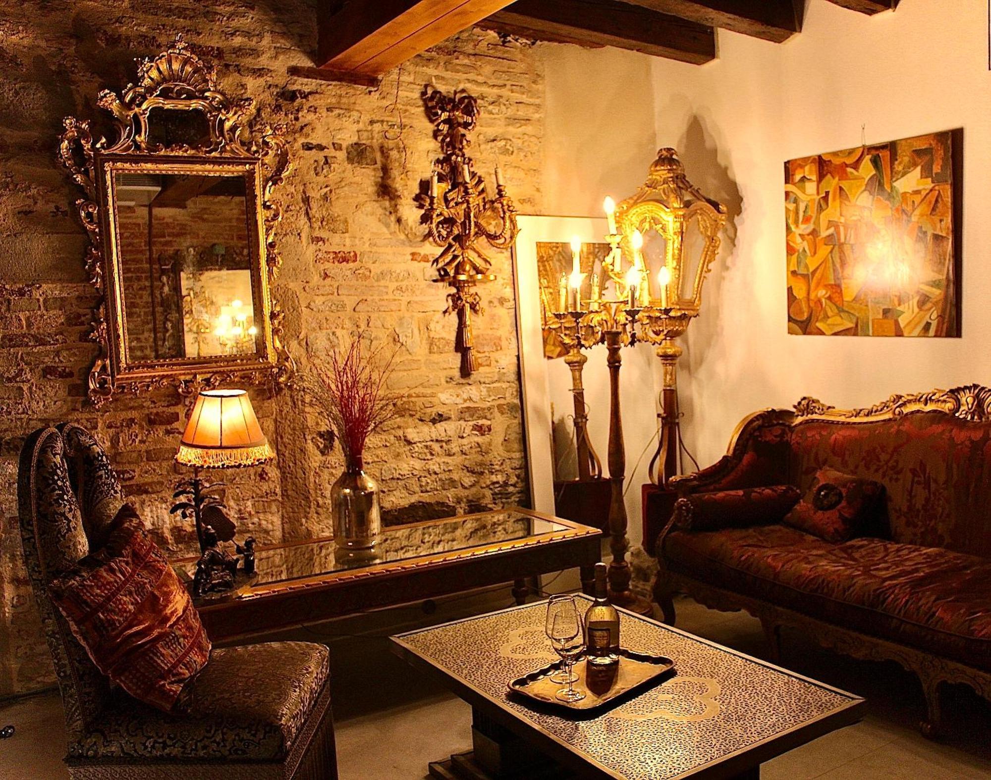 Gasthof Console - Palais Historique & Romantique *