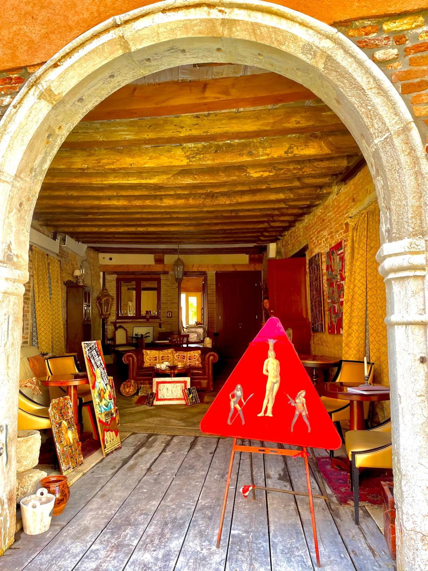 Console - Palais Historique & Romantique Venedig